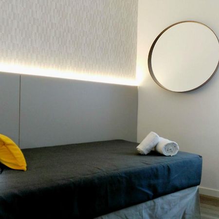 Residencia D'Investigadors Hostel Barcelona Zewnętrze zdjęcie