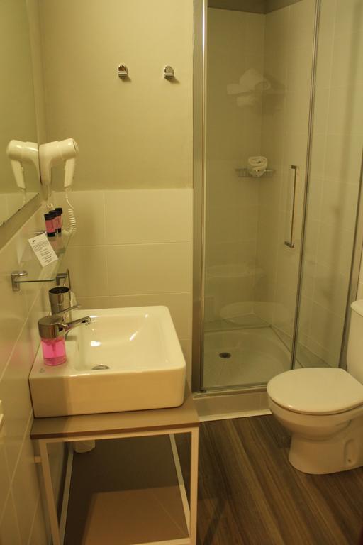 Residencia D'Investigadors Hostel Barcelona Pokój zdjęcie