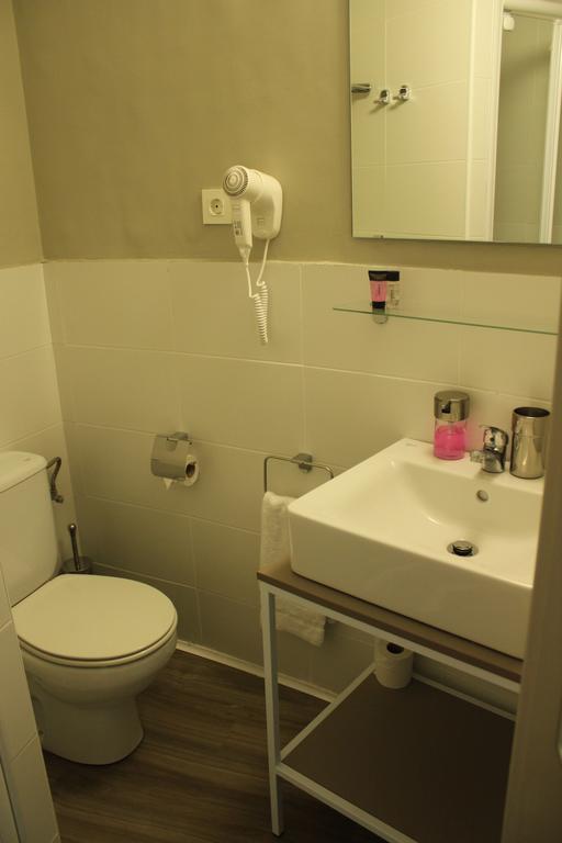 Residencia D'Investigadors Hostel Barcelona Pokój zdjęcie